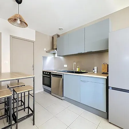La Grande Maison Daubiere 28 Pers 4 Separe Apartment