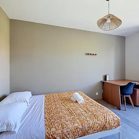 La Grande Maison Daubiere 28 Pers 4 Separe Apartment Aubière
